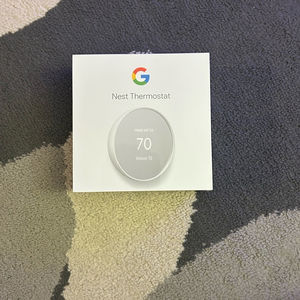 Google Smart Thermostat Device with Energy-Saving Features